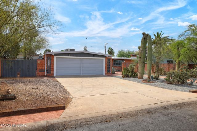5936 E 2nd Street, Tucson, AZ 85711