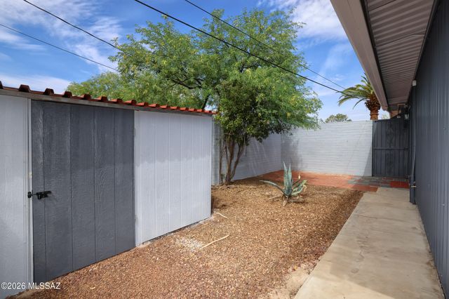 5936 E 2nd Street, Tucson, AZ 85711
