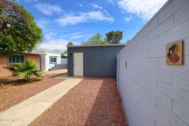 5936 E 2nd Street, Tucson, AZ 85711