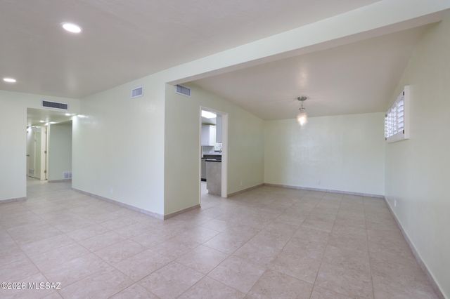 5936 E 2nd Street, Tucson, AZ 85711