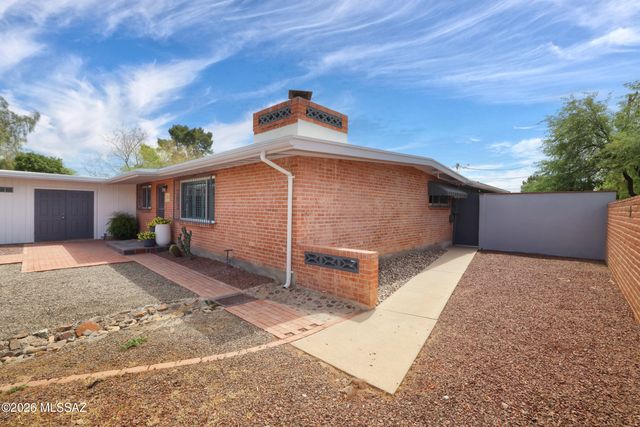 5936 E 2nd Street, Tucson, AZ 85711