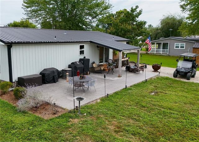 21&26 Buckskin Drive, Linn Valley, KS 66040