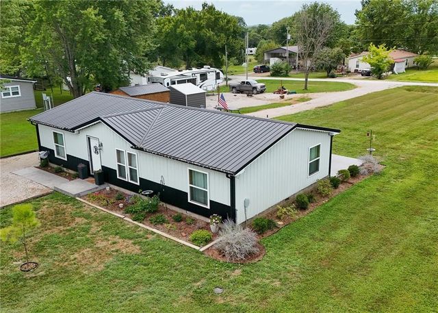 21&26 Buckskin Drive, Linn Valley, KS 66040