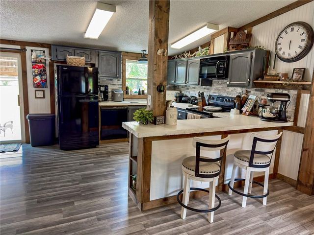 21&26 Buckskin Drive, Linn Valley, KS 66040