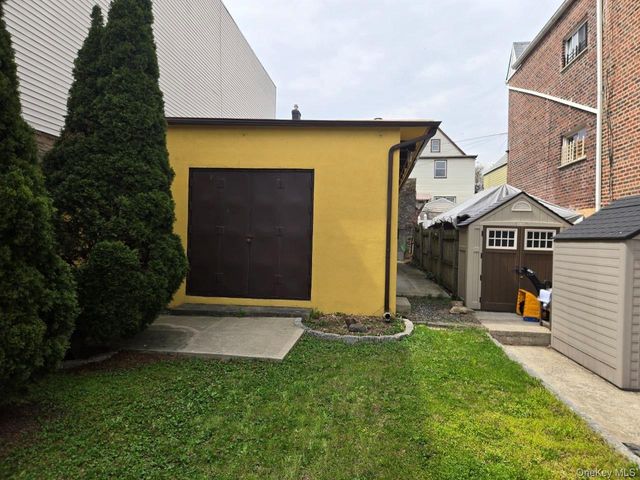 1405 Saint Lawrence Avenue, Bronx, NY 10472