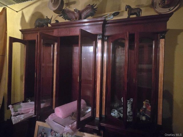 1405 Saint Lawrence Avenue, Bronx, NY 10472