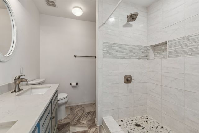 8828 Tumbleweed Drive, Cross Roads, TX 76227