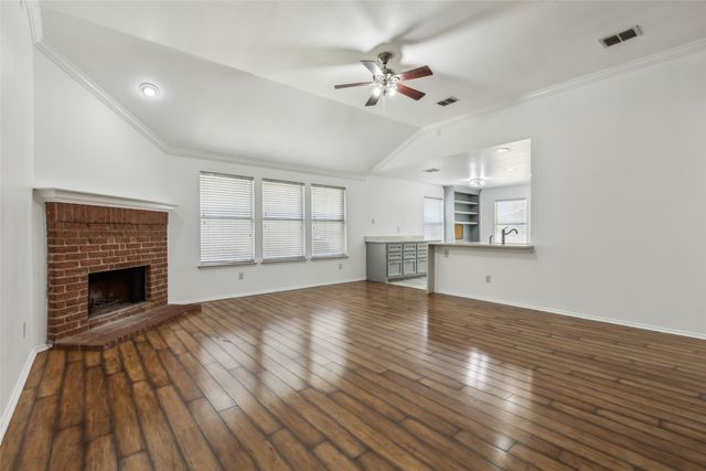 8828 Tumbleweed Drive, Cross Roads, TX 76227