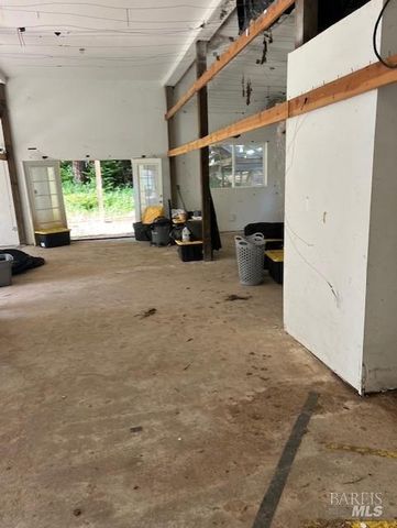 10600 North Fork Dr, Comptche, CA 95427