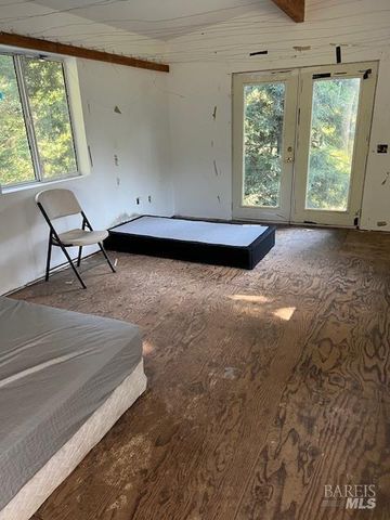 10600 North Fork Dr, Comptche, CA 95427