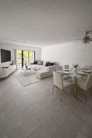 1220 71st St 38, Miami Beach, FL 33141