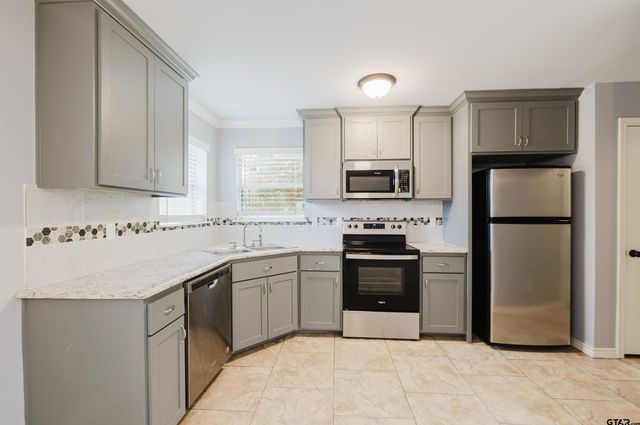 11332 COUNTY ROAD 1121, Tyler, TX 75709