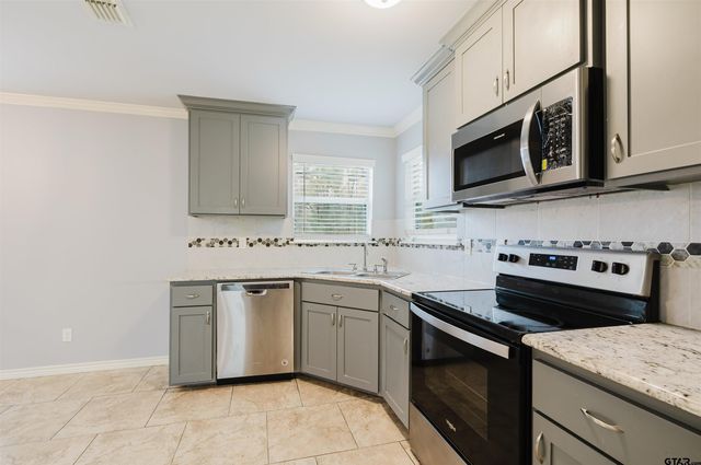 11332 COUNTY ROAD 1121, Tyler, TX 75709