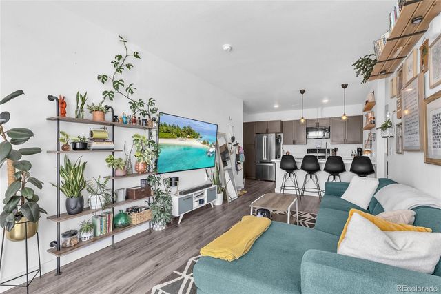 8475 E 36th Avenue 314, Denver, CO 80238