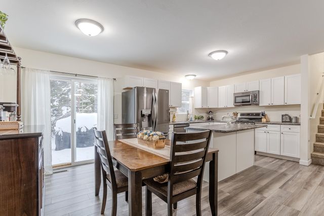 19090 Creekside, Inland Twp, MI 49643