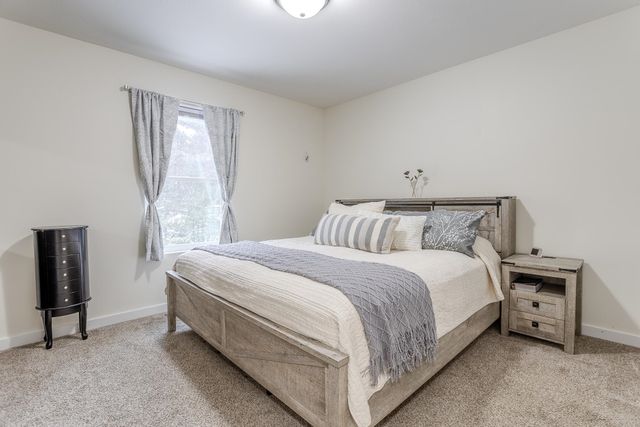 19090 Creekside, Inland Twp, MI 49643