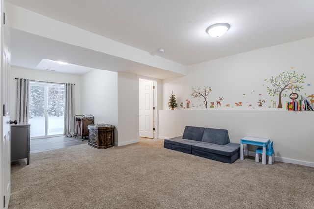 19090 Creekside, Inland Twp, MI 49643