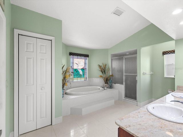 18602 WINDING OAKS BOULEVARD, Hudson, FL 34667