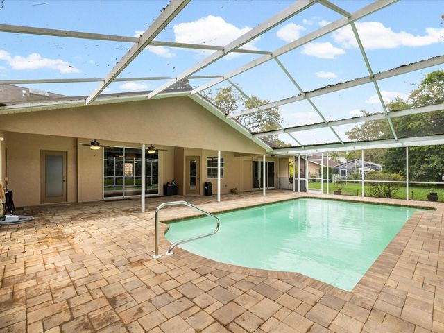 18602 WINDING OAKS BOULEVARD, Hudson, FL 34667