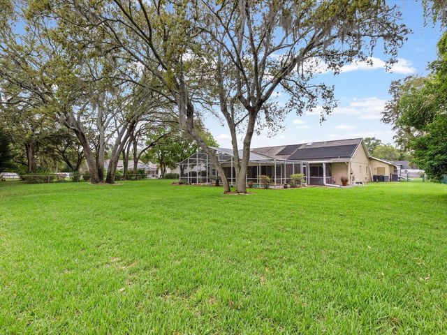 18602 WINDING OAKS BOULEVARD, Hudson, FL 34667