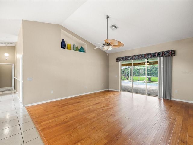 18602 WINDING OAKS BOULEVARD, Hudson, FL 34667