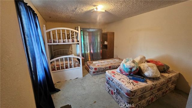 56727 Cone Boulevard, Landers, CA 92285