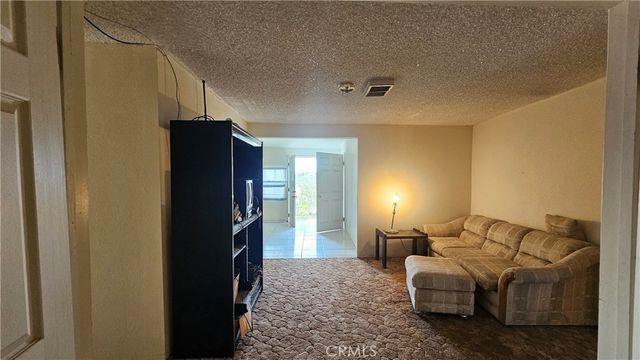 56727 Cone Boulevard, Landers, CA 92285