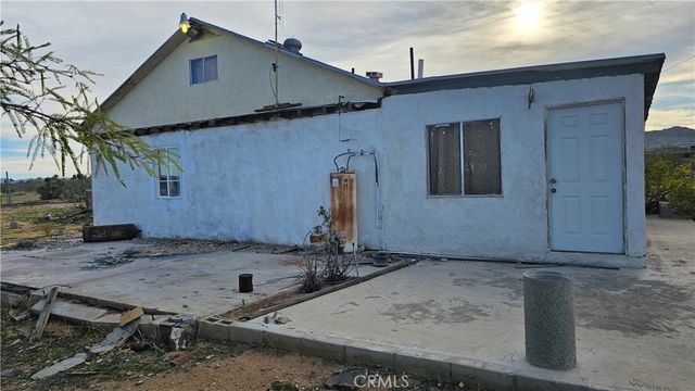 56727 Cone Boulevard, Landers, CA 92285