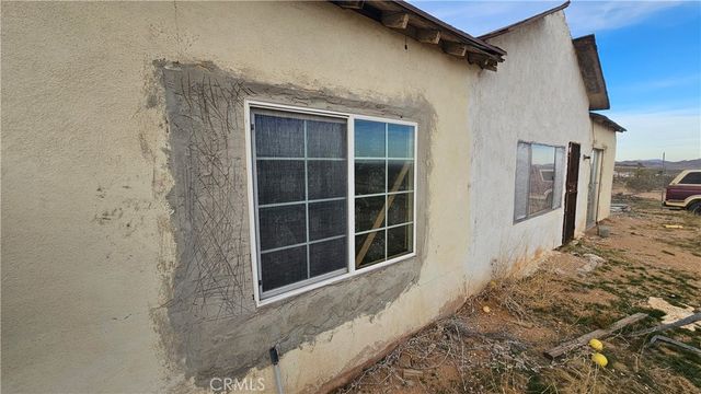 56727 Cone Boulevard, Landers, CA 92285