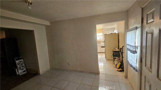 56727 Cone Boulevard, Landers, CA 92285