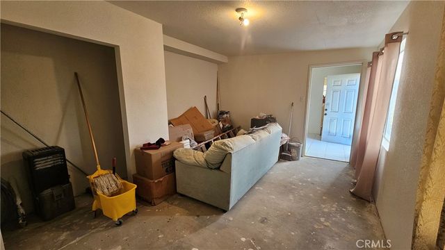 56727 Cone Boulevard, Landers, CA 92285