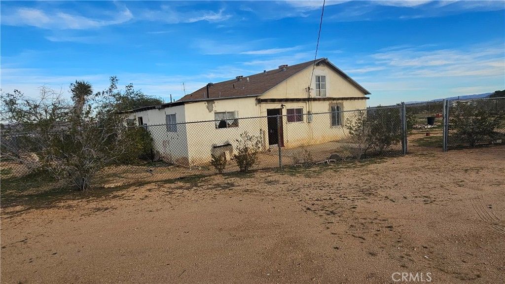 56727 Cone Boulevard, Landers, CA 92285