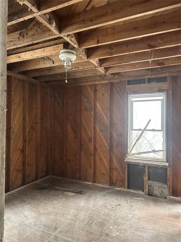 18541 Fielding Street, Detroit, MI 48219