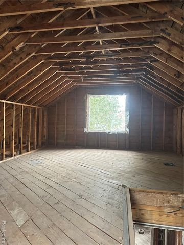 18541 Fielding Street, Detroit, MI 48219