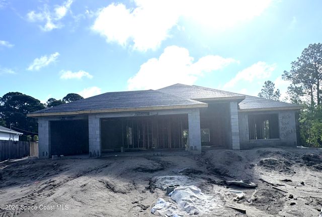 2525 Palisades Drive SE, Palm Bay, FL 32909