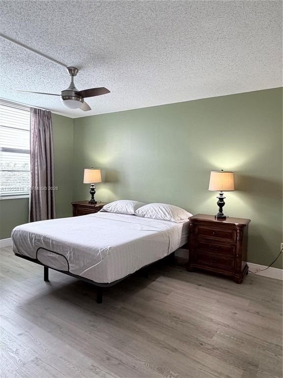 Image 16 of property listing at 901 Colony Point Cir 505, Pembroke Pines, FL 33026