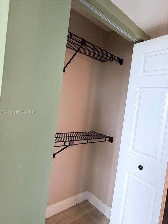 Image 20 of property listing at 901 Colony Point Cir 505, Pembroke Pines, FL 33026