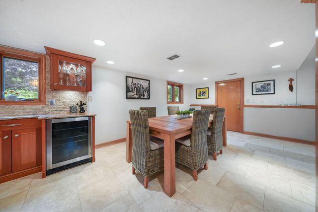 5N625 Santa Fe Trail, Bloomingdale, IL 60108