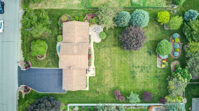 5N625 Santa Fe Trail, Bloomingdale, IL 60108