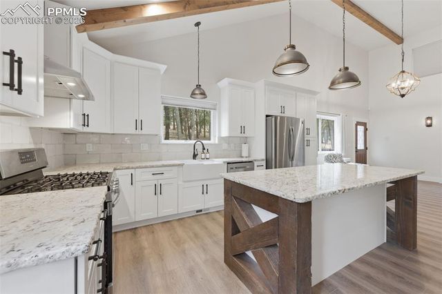 294 Southpark Road, Florissant, CO 80816