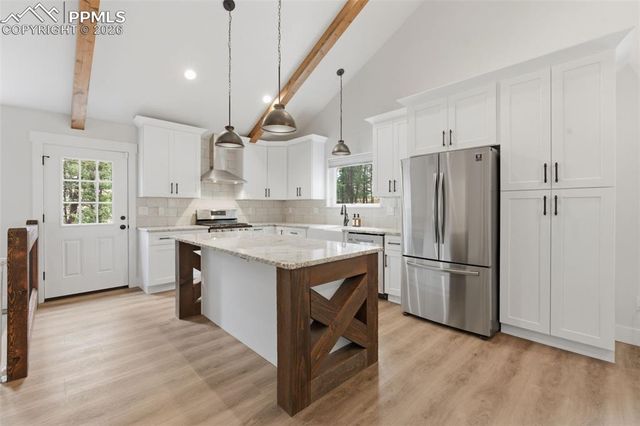 294 Southpark Road, Florissant, CO 80816