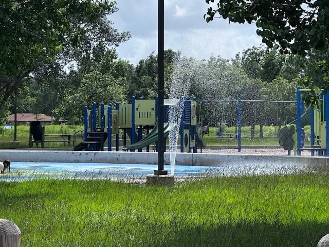 4034 Curly Oaks Drive, Houston, TX 77053