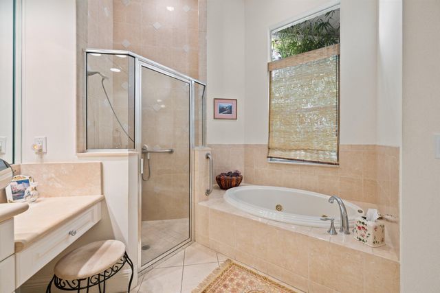 2451 Players Court, Wellington, FL 33414