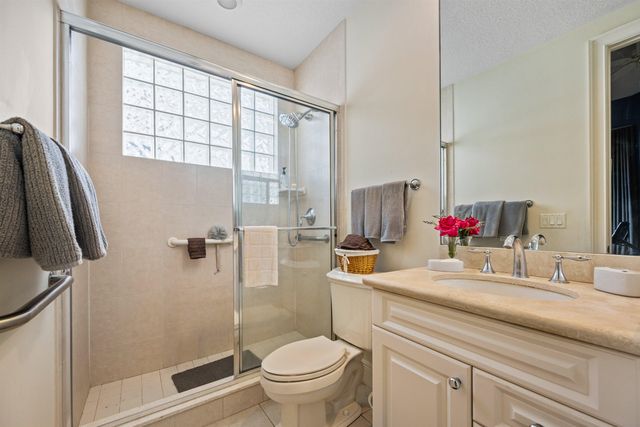 2451 Players Court, Wellington, FL 33414