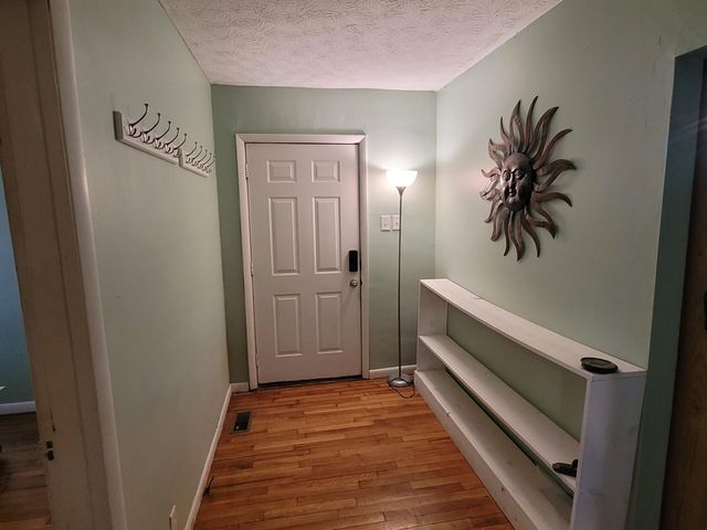 194 College Hill Road, Waco, KY 40385