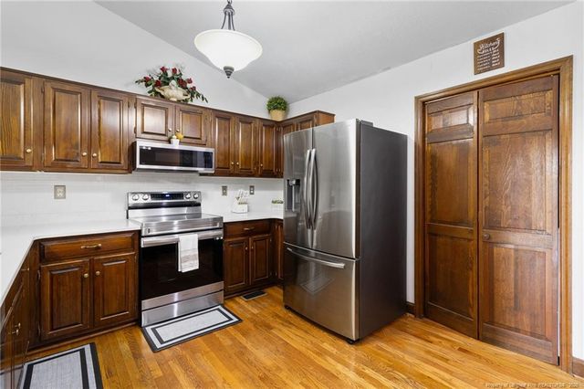 401 Lands End, Fayetteville, NC 28314