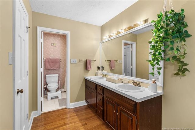 401 Lands End, Fayetteville, NC 28314