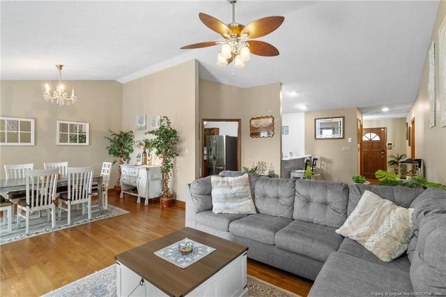 401 Lands End, Fayetteville, NC 28314