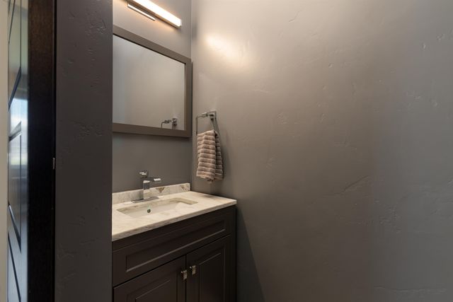 47 Willow View Way, Parachute, CO 81635