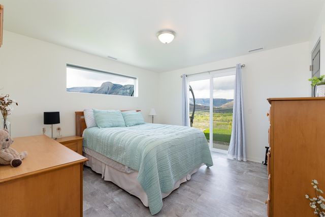 47 Willow View Way, Parachute, CO 81635